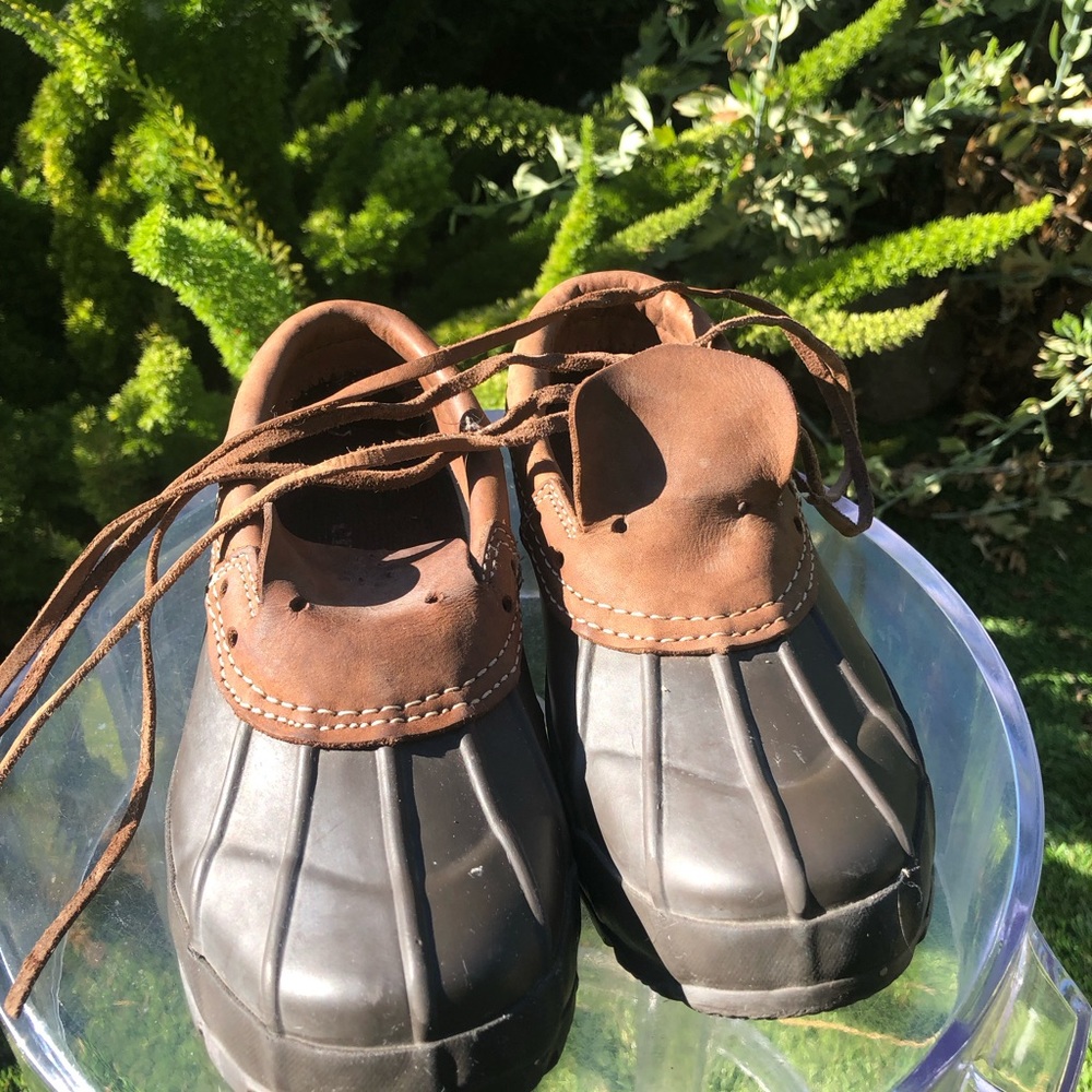 Kids size 13 duck shoes, waterproof